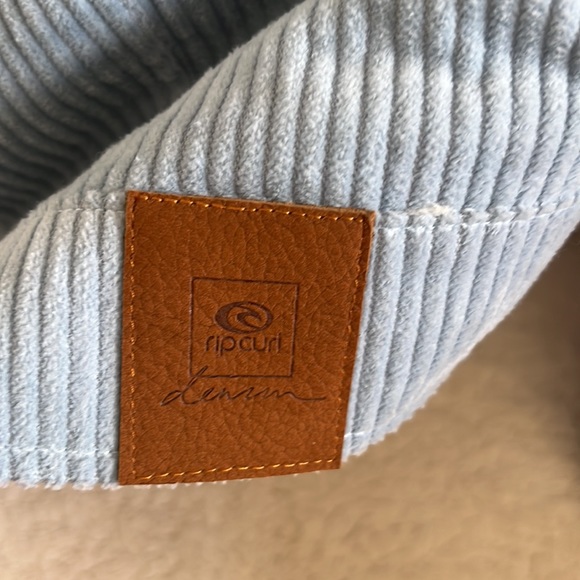 RIPCURL jacket!! - Picture 4 of 5